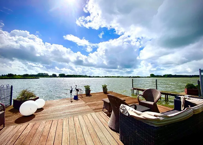 Holiday home Direkt Am By Interhome Wervershoof